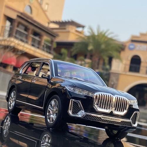 New 1:24 BMW X7 Car Model Alloy Car Die Cast Toy Car Model Pull Back Childrens Toy Collectibles Free Shipping Gifts Boy Toy