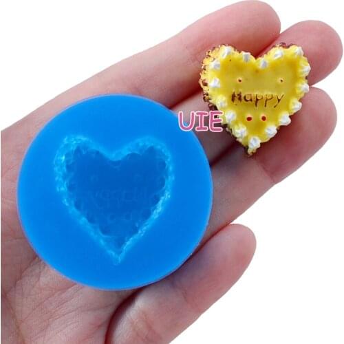 GYL537U 24.3mm x 25.0mm Heart-shaped Cake Silicone Mold Fondant Cake Decoration Candy Resin Clay Earrings Necklace Craft Soap