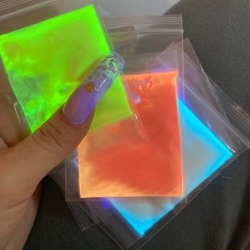 Glow In The Dark Powder Pigment /Cosmetic Grade Pigment UV Reactive Glow Luminescent Luminous Phosphor Powder Dust - 5grams/bag