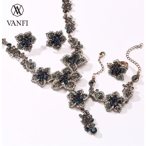 Kfvanfi Luxury Pink Blue Rhinestones Jewellery Set Ring Stud Earrings Necklace Bracelet Jewelry Set Women For Party