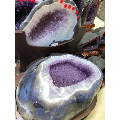 Natural amethyst hole decoration demagnetization purification transfer Fortune town house corsage basin feng Shui stone