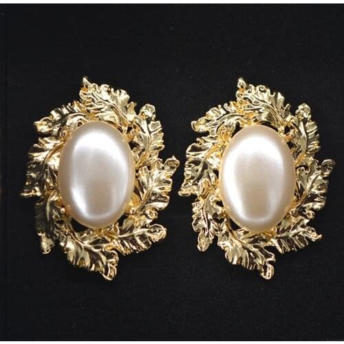 Fashion Leaves Imitation Pearl Stud Earrings Golden Gorgeous Jewelry for Women Girls