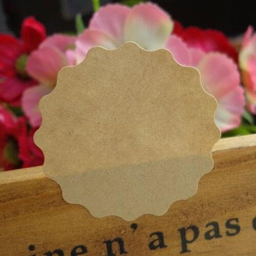 102pcs Flower Shaped Blank Kraft Paper Sticker Scrapbooking Labels, DIY Self-Adhesive Gift Stickers Dia.3.9cm