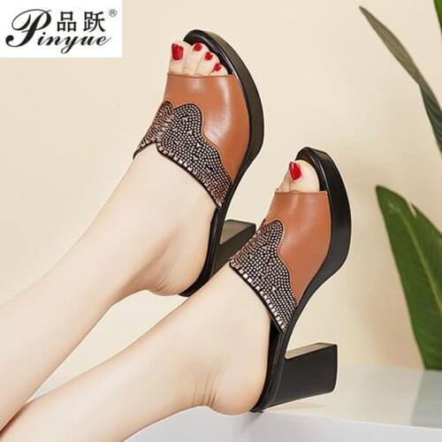 Women Slippers 2020 Ladies Summer Slippers Shoes Women High Heels Fashion Rhinestone Summer Shoes Genuine Leather 35--42