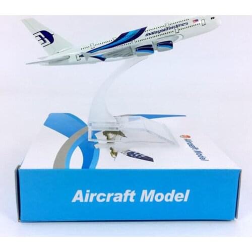 14CM 1:400 Scale Airbus A380-800 model Malaysia airplane with base alloy aircraft plane collectible display toy model collection