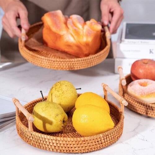 Portable Storage Baskets Rattan Storage Tray Woven Picnic Basket Bread Fruit Snacks Display Desktop Serving Tray with Handle