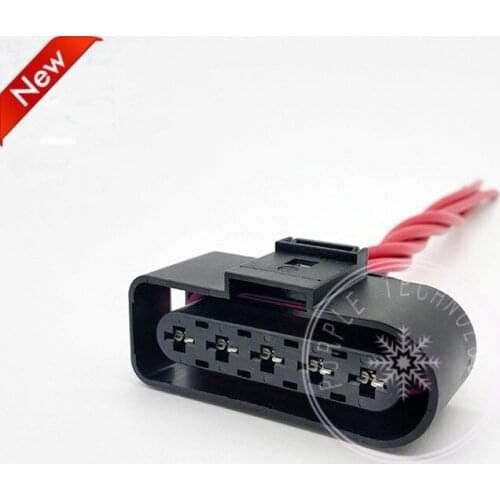 Free shipping petrol fuel pump connector plug for Audi A4L A5 A6L B7 Q5 Q7