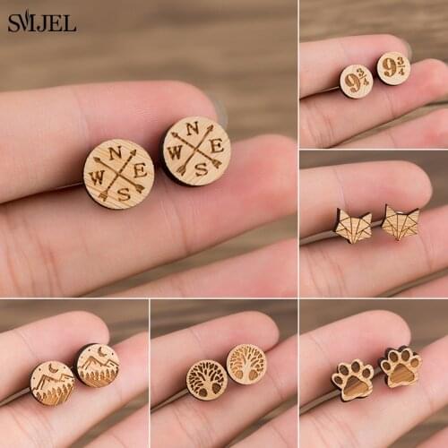 Bohemian Wooden Small Earrings for Women Cute Paw Footprint Compass Fox Stud Earrings Ear Piercing Jewelry Pendients Gifts
