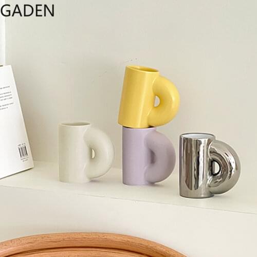 Nordic 210ml Ceramic Mug Creative Handle Milk Coffee Cup Home Breakfast Cup Living Room Drinking Utensils Kitchen Bar Supplies