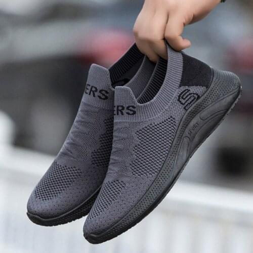 Mens sports shoes students Korean style trendy shoes fashion breathable running shoes 2021 summer new shoes