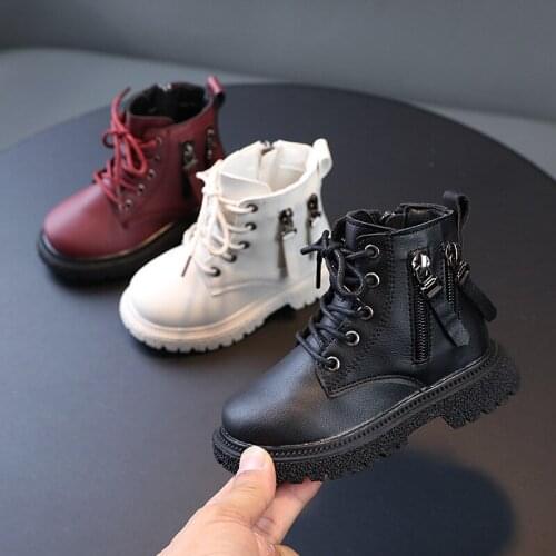 2021 Autumn and Winter New Children Martin Boots British Style Boys Warm Leather Shoes Girls Cotton Fashion Short Boots Warm Hot