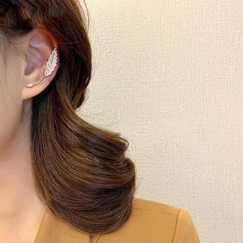 2020 New Fashion Trend Womens Earrings Delicate Sweet Leaf Flower Ear Clip Stud Earrings For Women Party Jewelry Gift Wholesale