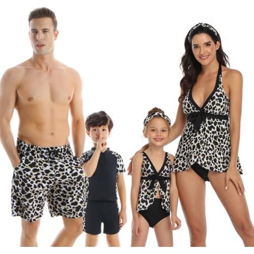 Family Look Mother Daughter Bikini Swimsuits Mom Me Dad Son Girls Boys Matching Swimwear Women Men Shorts Couples Beach Outfits