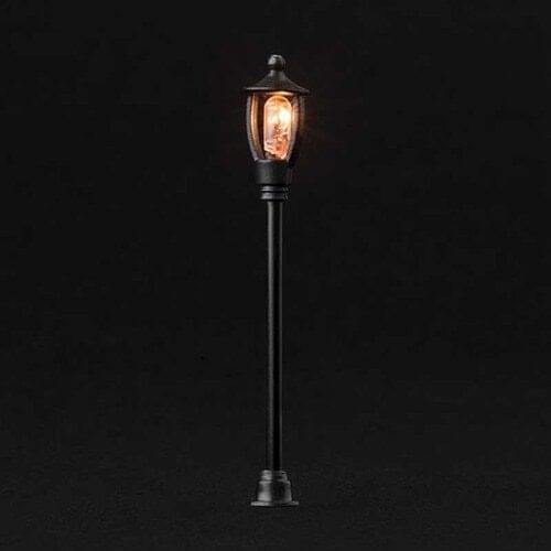 Eshel-Pointed Street Lamp 1/100 2Li