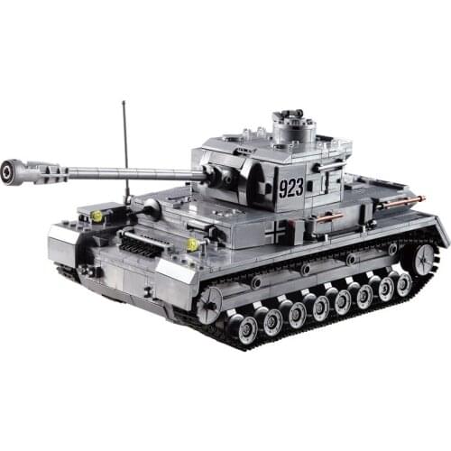 1193Pcs Educational Building Blocks Toys For Kids Boys 6Years DIY Birthday Present KAZI 82010 Armored Tank Model Small Bricks