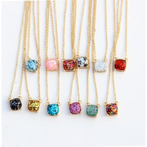YJX030 Hot Small Square Iridescent Glitter Pendent Chic Choker Necklace Factory Wholesale Jewelry Kate Style