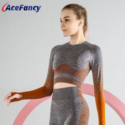 Acefancy Women Yoga Shirts Sport Top T6092 Ombre Long Sleeve Top Fitness Yoga Top Gym Top Sports Wear for Women Gym Activewear