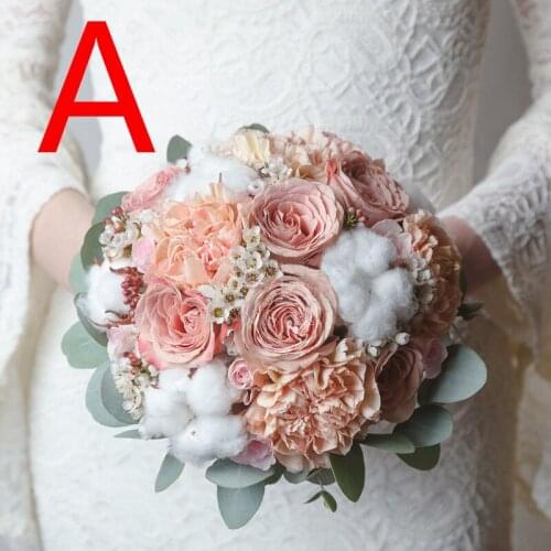 Weddings and important occasions / Wedding accessories / Bridal bouquets WQ32050037