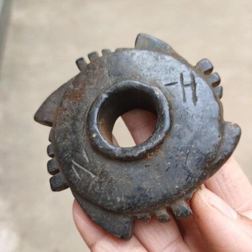 Antique Hongshan Culture Natural Black Iron Meteorite Flywheel Darts Statue Mascot Collection Decoration Home Gift Figurines