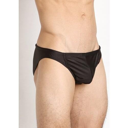 Mens low-waist three-dimensional U bump briefs sexy fast dry solid color briefs large three-dimensional underwear