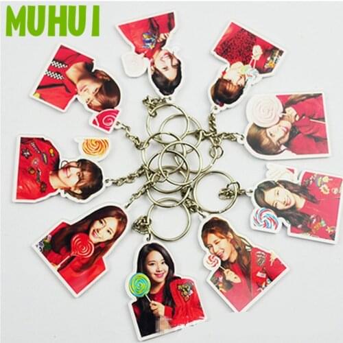 2019 NEW TWICE Album MOMO SANA TZUYU Plastic Figure Key Chain Key Ring Pendant Keyring Keychain 18416