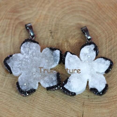 Natural Druzy Crystal Charm Jewelry, Flower Crystal Quartzs Necklace Pendant, Gun Black Zircon Bead Paved Trims In 35 mm PM7496