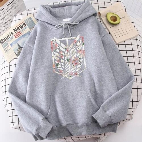 Hot Sale Thermal Vintage Mens Sweatshirt Attack On Titan Anime Rose Wings Print Tops Soft Brand MenS Hoodie Large Size Hoodies