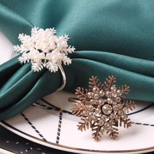 4 / PCS Christmas Day series hotel tableware decoration snowflake napkin clasp Christmas Silver Snowflake napkin ring