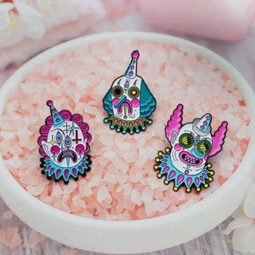 Colourful Mask Clown Brooch Enamel Pins Cartoon Brooch Funny Amusement Park circus troupe clown Badges Lapel Pins Jewelry Gift