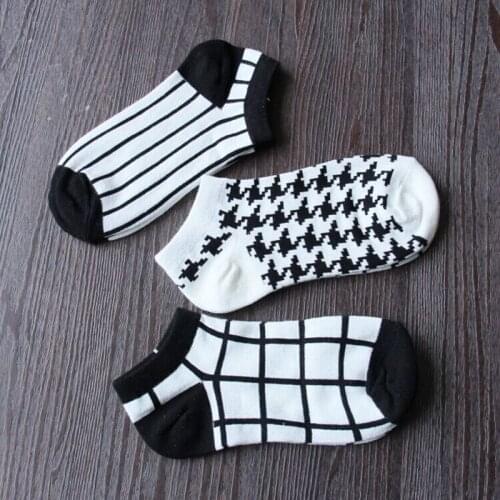 ZDL-178 Spring Casual Cotton Strip Swallow Grid Womens Classic Houndstooth Check Socks 10pairs