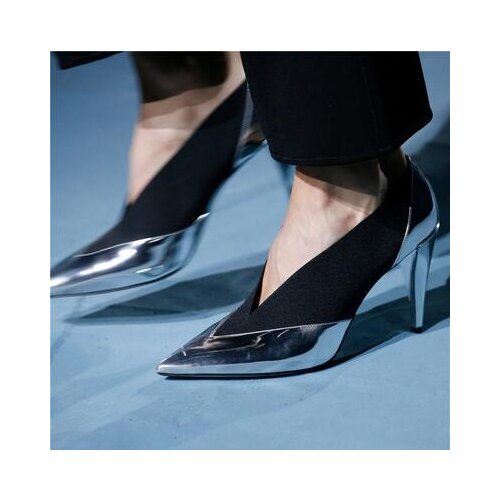 2019 Spring New Sexy Woman Sliver Black Red Pink Patchwork Pointed Toe V Shape Slip On 80 mm Spike Heels Party Pumps Big Size 43