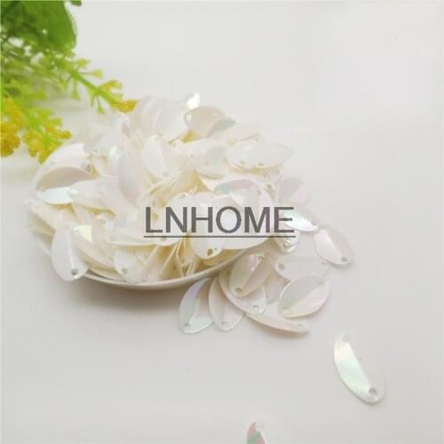 1000pcs 8*13mm Cup Oval Folded Sequins Horse Eyes Shape For Crafts Loose Paillettes Sewing,Wedding,DIY Garment Creamy White AB