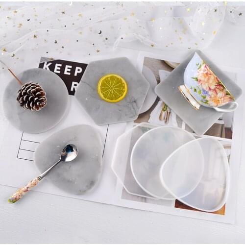 5pcs DIY Round Coaster Resin Mold Set Gold Foil Crystal Epoxy Resin Mold Geode Tray Silicone Casting Mold for Craft Jewelry