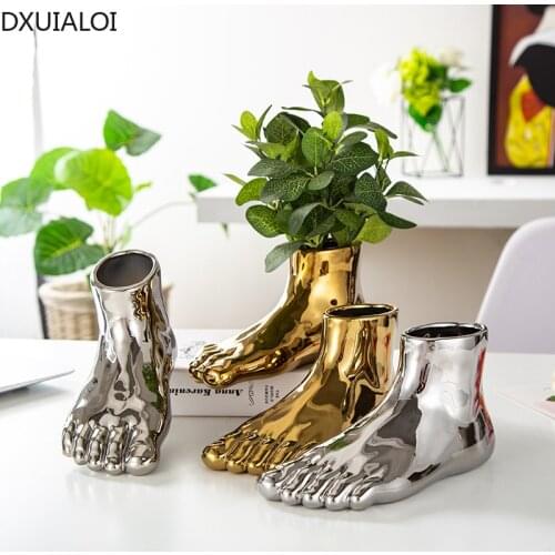 Nordic Creative Ceramic Foot Vase Human Body Decoration Home Decoration Accessories Modern Ceramic Crafts Personalized Flower