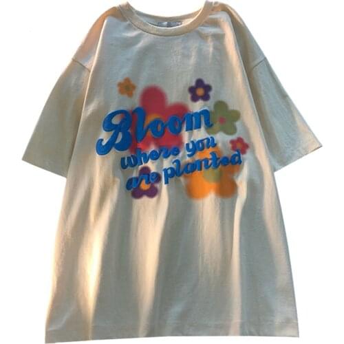 Retro Hand-Painted Letters Small Flowers Short-sleeved Summer Loose Women T Shirt Creativity Multicolor Female Tees O-Neck Tops