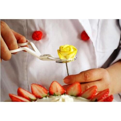 Party Favors Cake flower scissors, plastic mounting scissors, butter flower transfer shears, cake decorating tools