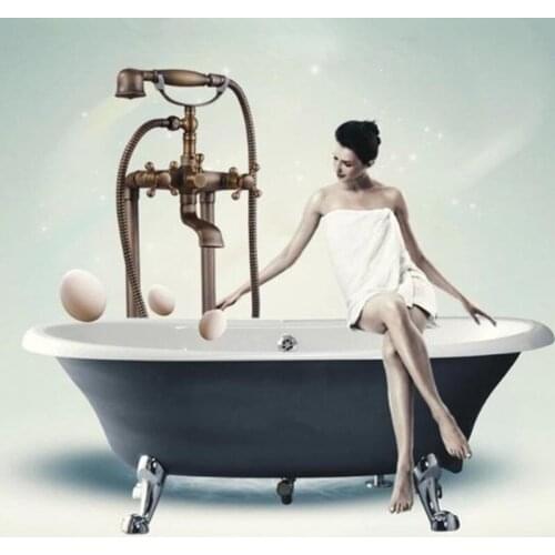 2020 High Quality Luxury Old Style Traditional Antique Brass Floor Mount Bath Tub Faucet Mixer Tap