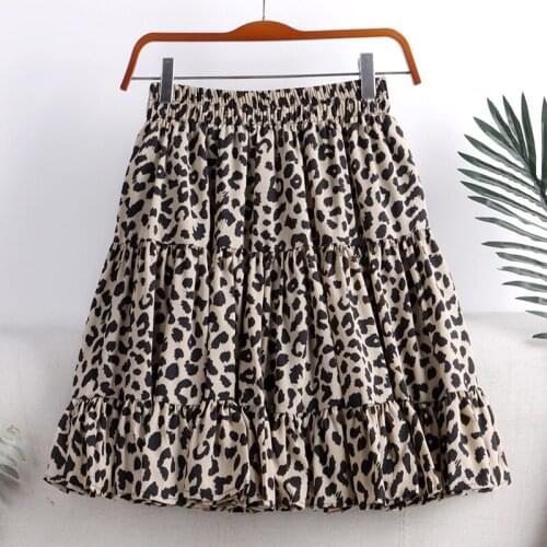 2021 new ruffle stitching Printed skirt pants Korean elastic waist Chiffon skirt pants summer Short Type A Culottes