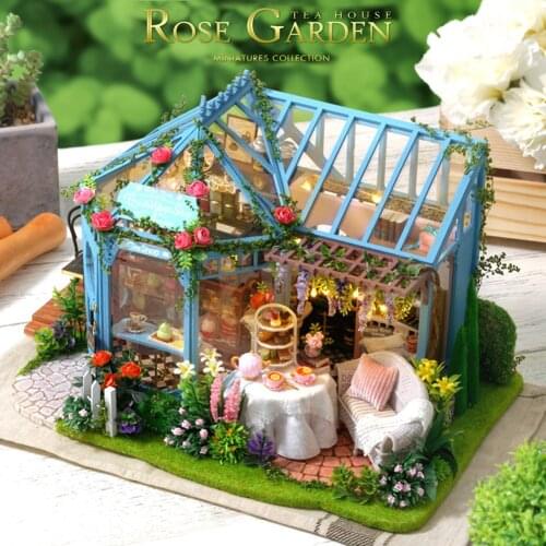 Dollhouse Furnitur Miniature With Furniture, DIY Wooden Dollhouse Kit Plus Dust Proof & Music Box , 1:24 Tiny House Building Kit