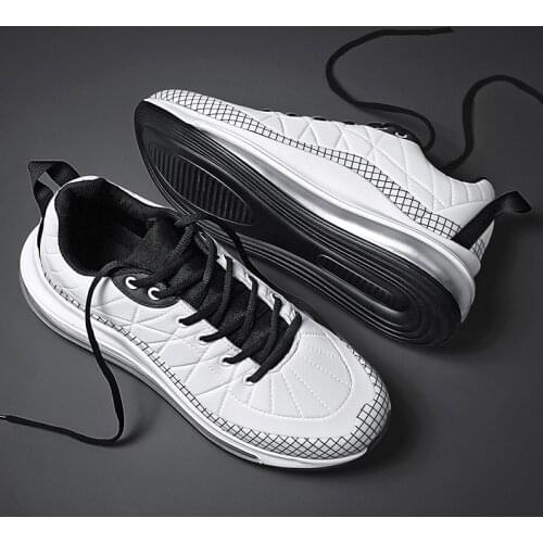 2020 Mens Boots Winter Boots British Trend Mens Boots Retro Boots Tide Tooling Shoes Fashion Mens Snow Shoes Boy Work Boots