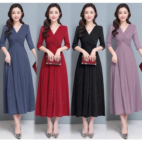 The new large size V-neck slim sequins wrapped dress is tight in summer and feminine and intellectual womens wear