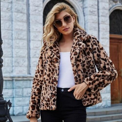 Womens Warm Winter Leopard Fleece Jacket Long Sleeve Casual Turn-down Collar Short Coat Slim Hidden Button Fashion Coats 2021