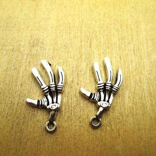 15pcs-- 17*28mm one side hand Handmade Pendants Jewelry Findings DIY necklace/ bracelets charms antique silver tone