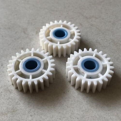 3pcs/lot) FUJI GEAR SPUR ( 550 ) WITH BLUE BUSH 24.T.O. 327C1061821 / 327C1061821B for Frontier minilab