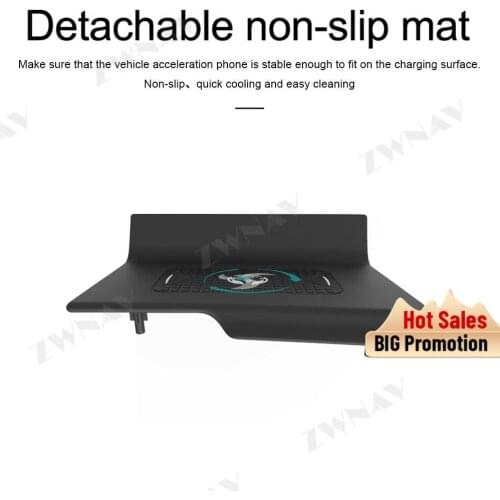 QI car Infrared fast wireleess charger for Toyota Avalon 2019 2020 Intelligent Infrared Fast Wireless Charging Car Phone Holder