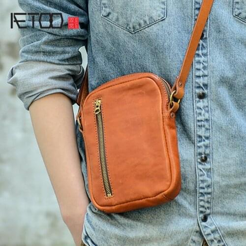 AETOO Hand vegetable tanned cowhide bag for men, simple and casual one-shoulder bag, retro diagonal cross bag