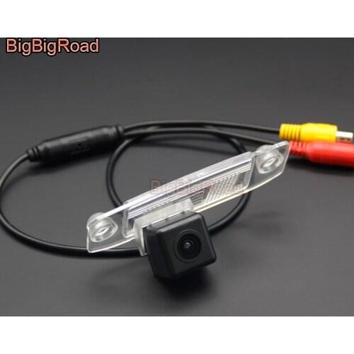 BigBigRoad For Kia Naza Sorento XM MK2 2007--2018 Vehicle Wireless Rear View Reversing Camera HD Color Image Waterproof