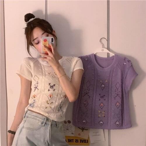 Bare Midriff New Fashion Girl Summer Knitted Pullovers Slim Short Sweatear Short Sleeve V-neck Embroidery Hollow Out