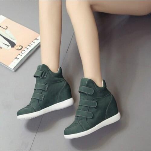 WaterMonkey Women's Wedge Ankle Boots