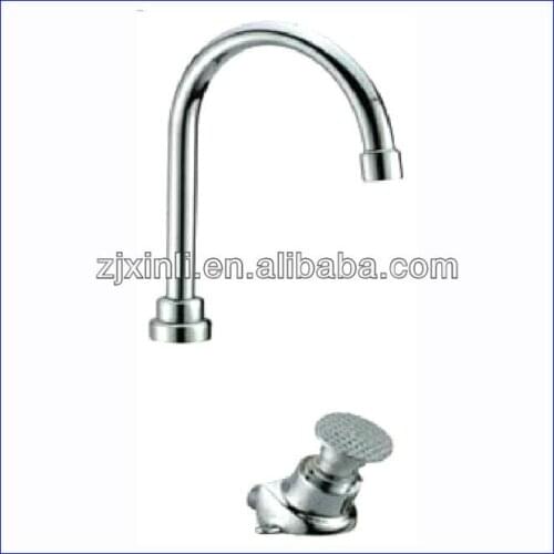X10164 Deck Mounted Chrome Color Brass Material Hospital Pedal Faucet